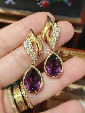 Vintage Christian Dior Teardrop Purple Rhinestone Dangle Drop Gold Clip Earrings